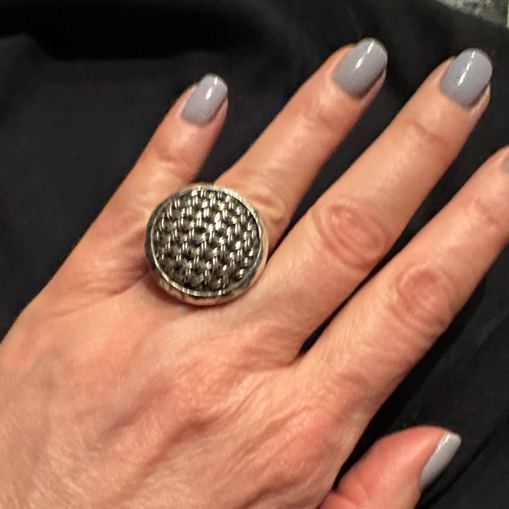 Lois Hill Silver Woven Design Ring Size 6